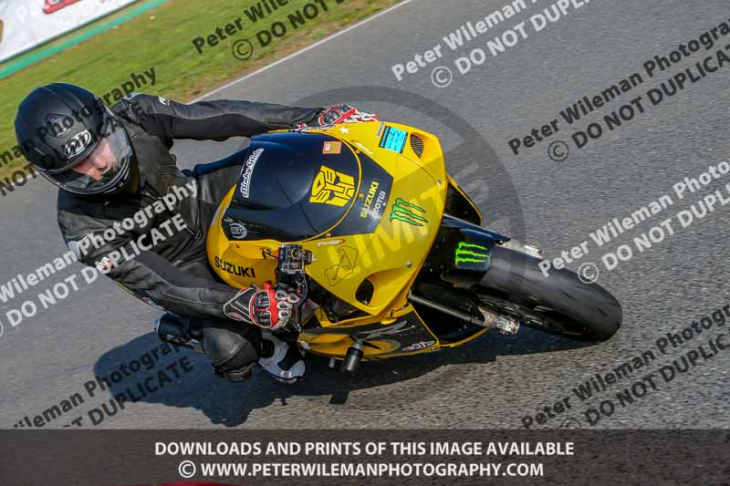 PJM Wedding Photography;enduro digital images;event digital images;eventdigitalimages;mallory park;mallory park photographs;mallory park trackday;mallory park trackday photographs;no limits trackdays;peter wileman photography;racing digital images;trackday digital images;trackday photos